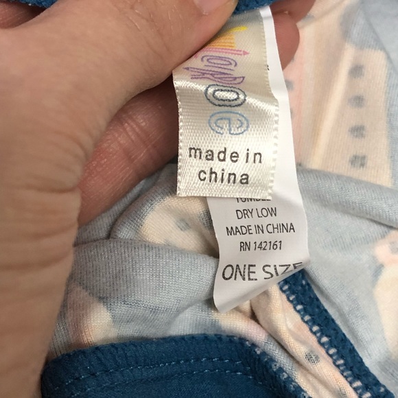 ❤️NWOT Castle Leggings - Picture 4 of 4